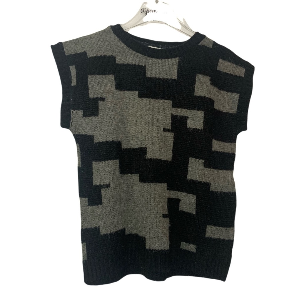 Vintage 80’s New Wave Geometric Gray Sweater Vest